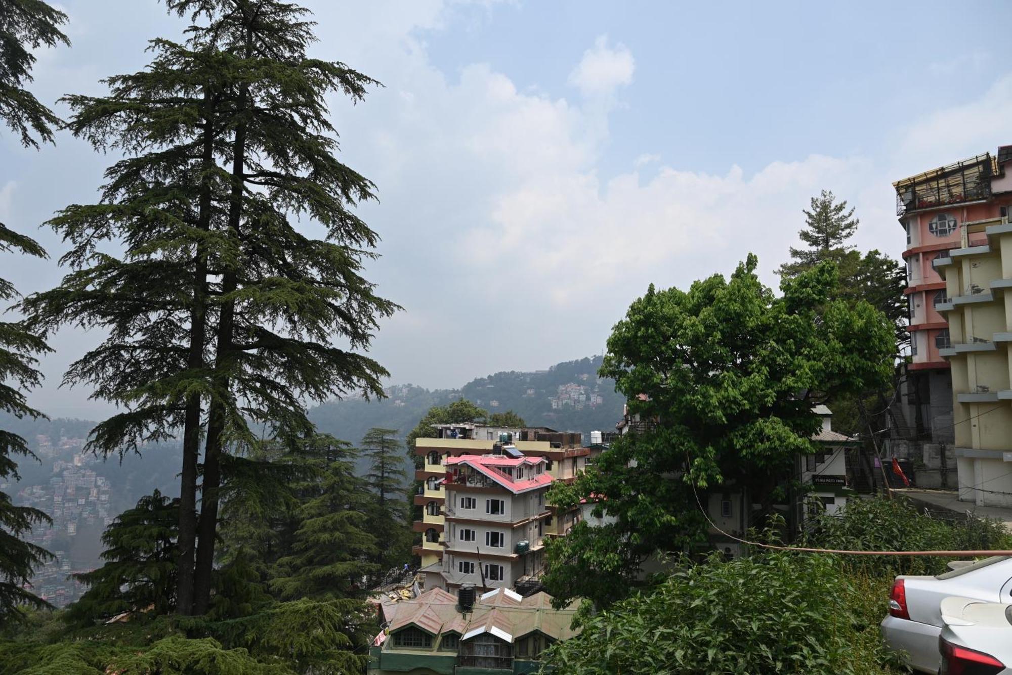 Krishna B&B Near Mall Road Simlá Kültér fotó